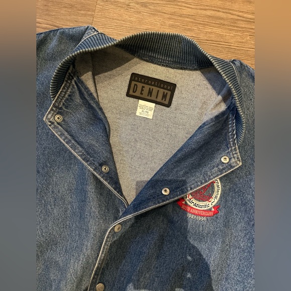 Vintage denim Jean jacket “Canadian Airlines International” - Picture 4 of 15